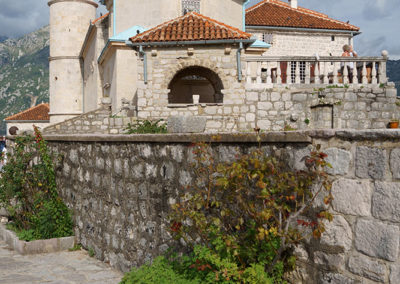 Perast - wyspa Matki Boskiej na Skale